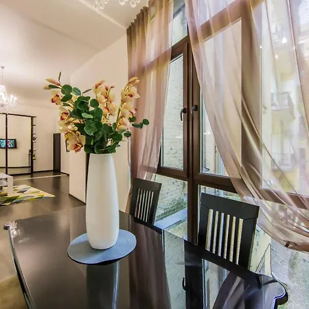 Apartment 2к поруч із майданом незалежності