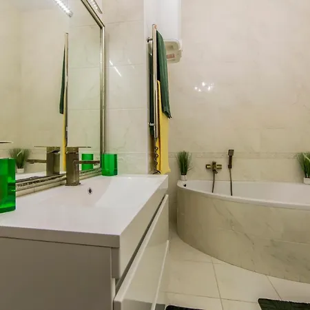 Apartment 2к поруч із майданом незалежності *
